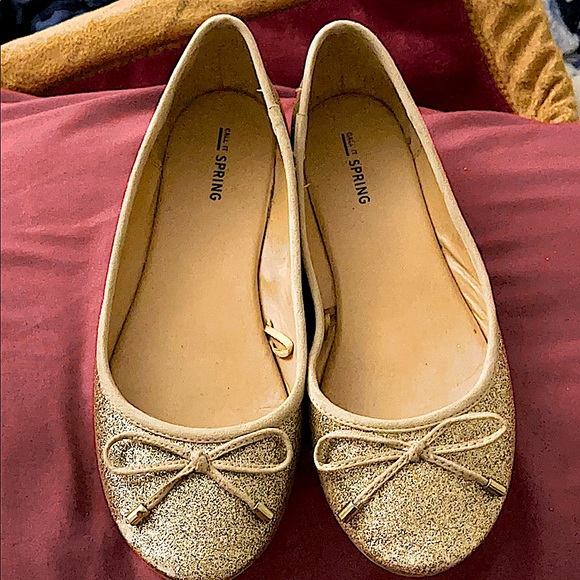 Call it Spring - Picture 1 of 3